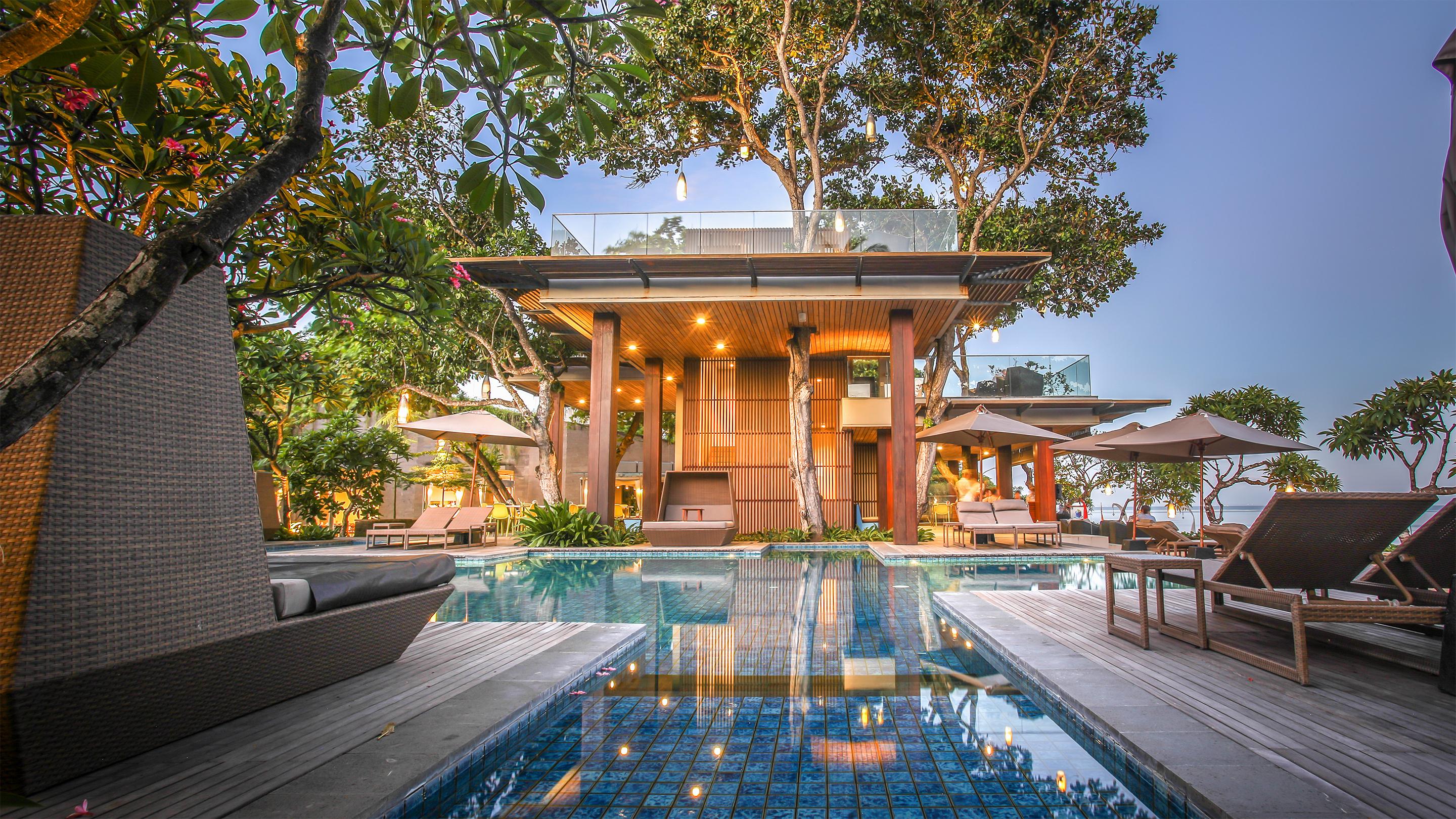 Maya Sanur Resort & Spa Exteriér fotografie The swimming pool at the resort