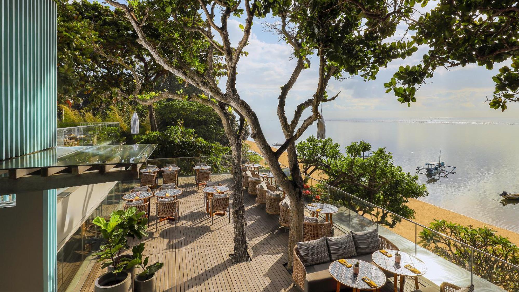 Maya Sanur Resort & Spa Exteriér fotografie The Beach Club at The Standard, Phuket