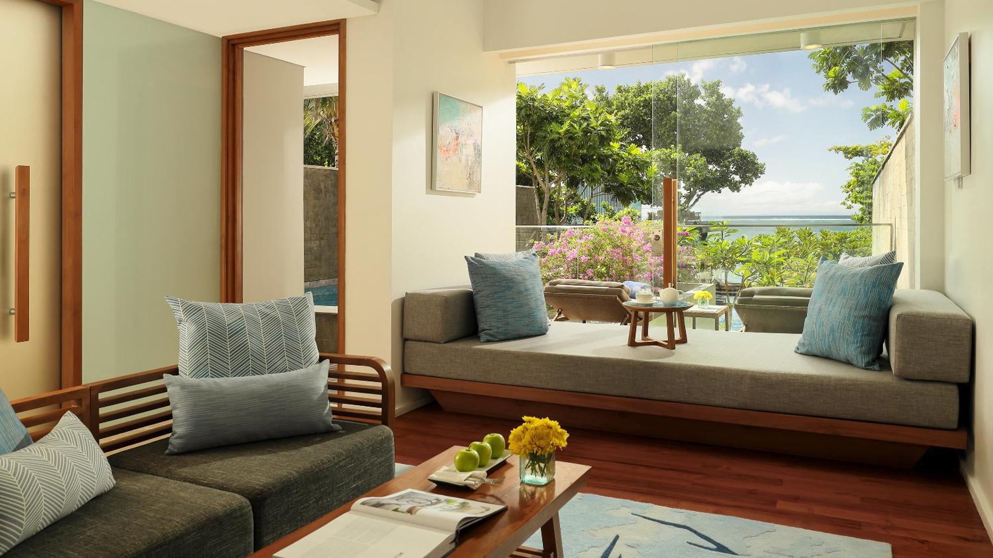 Maya Sanur Resort & Spa Exteriér fotografie A suite at the Westin Maldives
